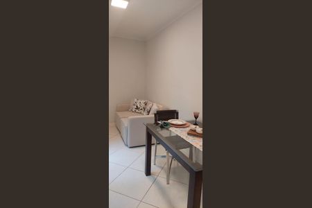 Sala de apartamento para alugar com 2 quartos, 48m² em Utinga, Santo André