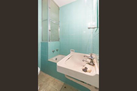 Apartamento para alugar com 70m², 2 quartos e sem vagaBanheiro