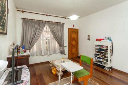 Casa à venda com 336m², 3 quartos e 4 vagasSala