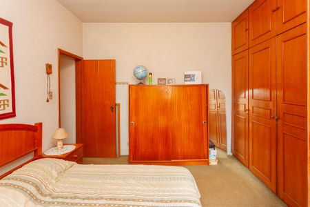 Casa à venda com 336m², 3 quartos e 4 vagasQuarto Suíte 1