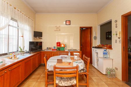 Casa à venda com 336m², 3 quartos e 4 vagasCozinha