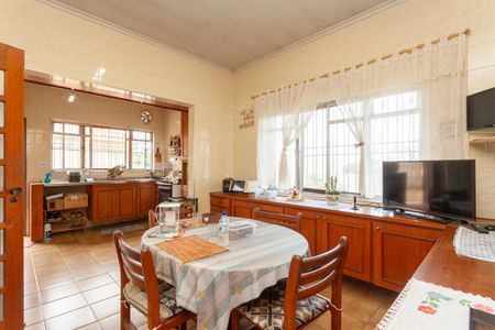 Casa à venda com 336m², 3 quartos e 4 vagasCozinha