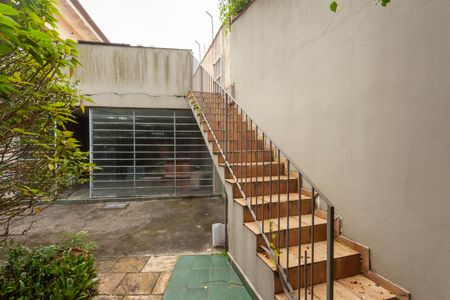 Casa à venda com 336m², 3 quartos e 4 vagasQuintal