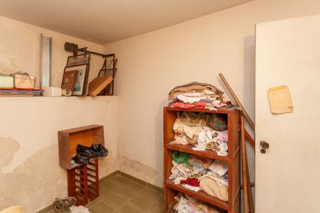 Casa à venda com 336m², 3 quartos e 4 vagasQuarto de Serviço