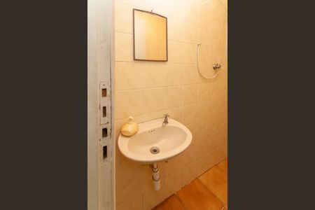 Casa à venda com 336m², 3 quartos e 4 vagasBanheiro de serviço