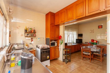 Casa à venda com 336m², 3 quartos e 4 vagasCozinha