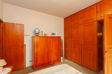 Casa à venda com 336m², 3 quartos e 4 vagasQuarto Suíte 1