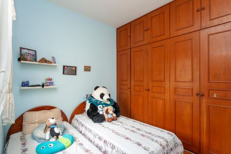 Casa à venda com 336m², 3 quartos e 4 vagasQuarto Suíte 2