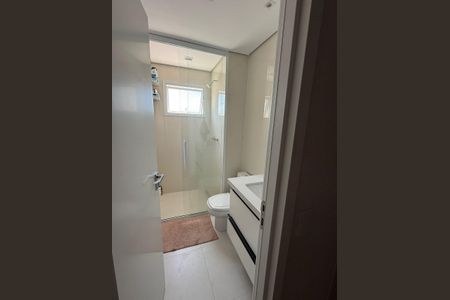 Apartamento para alugar com 116m², 3 quartos e 2 vagas Apartamento para alugar com 116m², 3 quartos e 2 vagasBanheiro da Suíte 2