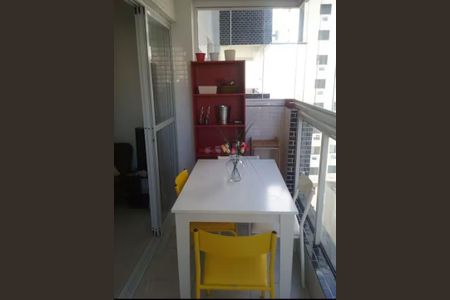 Apartamento para alugar com 43m², 1 quarto e 1 vagaVaranda
