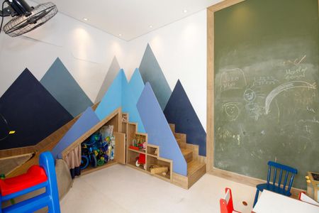 Apartamento à venda com 162m², 3 quartos e 2 vagasÁrea Comum - Brinquedoteca