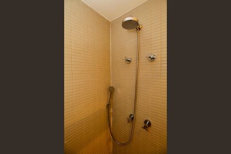 Apartamento à venda com 162m², 3 quartos e 2 vagasBanheiro da Suíte 1