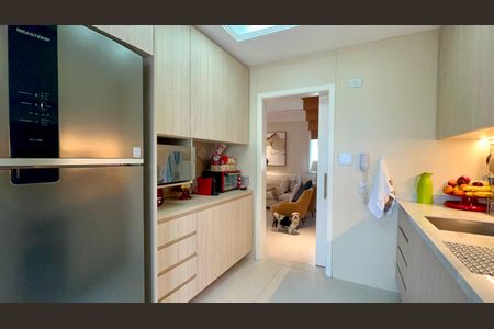 Apartamento para alugar com 200m², 3 quartos e 3 vagasCozinha