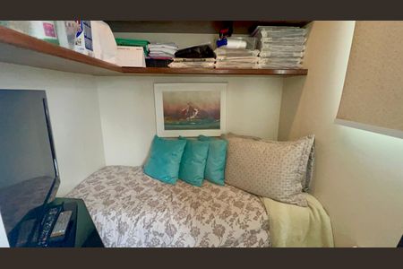 Apartamento para alugar com 200m², 3 quartos e 3 vagasQuarto de Serviço