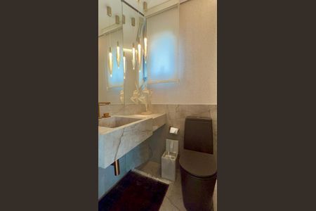 Apartamento para alugar com 200m², 3 quartos e 3 vagasLavabo