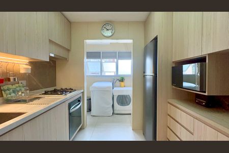 Apartamento para alugar com 200m², 3 quartos e 3 vagasCozinha