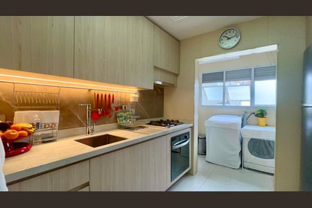 Apartamento para alugar com 200m², 3 quartos e 3 vagasCozinha