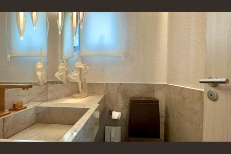 Apartamento para alugar com 200m², 3 quartos e 3 vagasLavabo