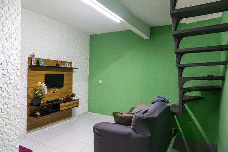 Sala de casa à venda com 2 quartos, 50m² em Vila Jacuí, São Paulo