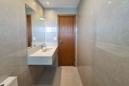 Casa para alugar com 465m², 4 quartos e 4 vagasBanheiro da Suíte 3