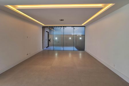 Sala de casa para alugar com 4 quartos, 465m² em Badu, Niterói