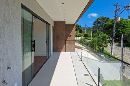 Casa para alugar com 465m², 4 quartos e 4 vagasSuíte 1