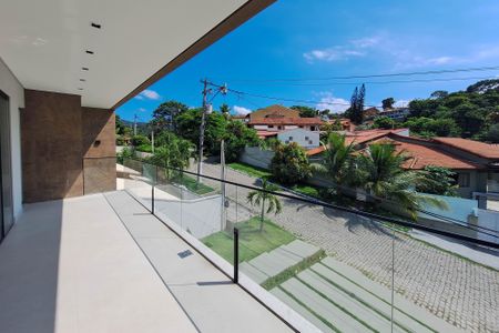 Casa para alugar com 465m², 4 quartos e 4 vagasSuíte 1