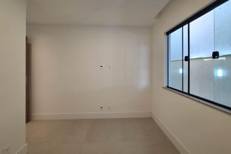 Casa para alugar com 465m², 4 quartos e 4 vagasQuarto 1