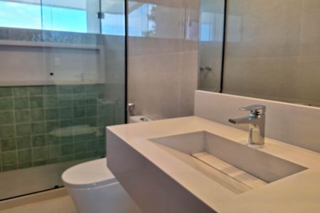 Casa para alugar com 465m², 4 quartos e 4 vagasBanheiro da Suíte 3