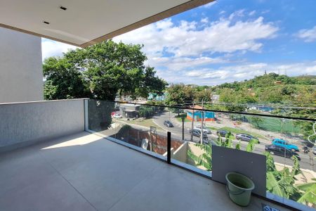 Casa para alugar com 465m², 4 quartos e 4 vagasSuíte 3