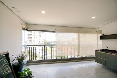 Apartamento à venda com 112m², 2 quartos e 2 vagas Apartamento à venda com 112m², 2 quartos e 2 vagasVista da suíte 03