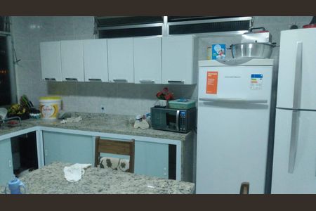 Casa para alugar com 2 quartos, 110m² em Shangri-La, Belford Roxo