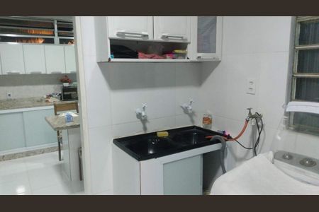 Casa para alugar com 2 quartos, 110m² em Shangri-La, Belford Roxo