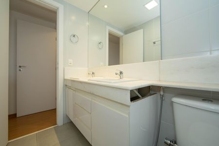 Apartamento à venda com 93m², 3 quartos e 2 vagasBANHEIRO1