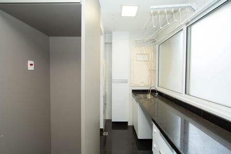 Apartamento à venda com 93m², 3 quartos e 2 vagasAREA DE SERVICO