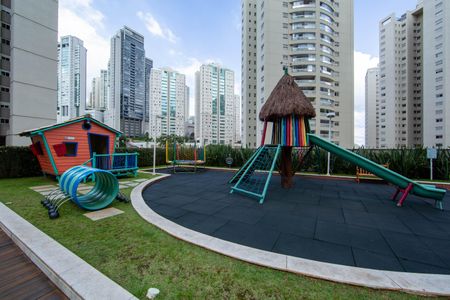 Apartamento à venda com 93m², 3 quartos e 2 vagasPLAYGROUND