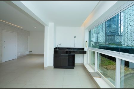 VARANDA de apartamento à venda com 2 quartos, 93m² em Vila da Serra, Nova Lima