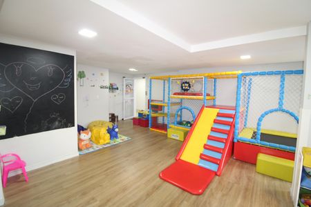 Apartamento à venda com 58m², 2 quartos e 1 vagaÁrea Comum