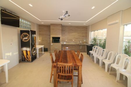 Apartamento à venda com 58m², 2 quartos e 1 vagaÁrea Comum