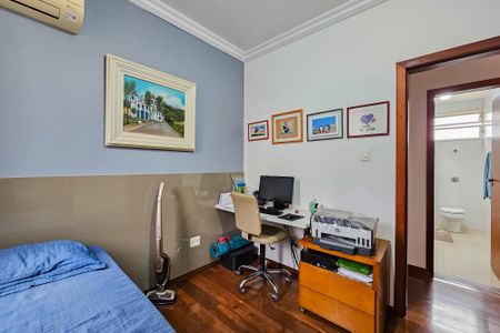 Apartamento à venda com 120m², 4 quartos e 2 vagas Apartamento à venda com 120m², 4 quartos e 2 vagasQuarto 2