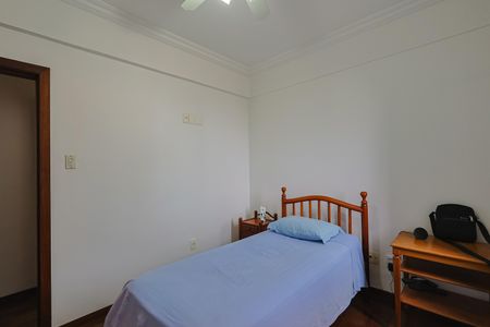 Apartamento à venda com 120m², 4 quartos e 2 vagas Apartamento à venda com 120m², 4 quartos e 2 vagasQuarto 3