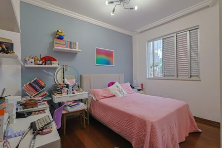 Apartamento à venda com 120m², 4 quartos e 2 vagas Apartamento à venda com 120m², 4 quartos e 2 vagasQuarto 1