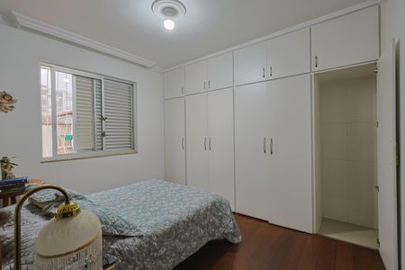Apartamento à venda com 120m², 4 quartos e 2 vagas Apartamento à venda com 120m², 4 quartos e 2 vagasQuarto 4 - Suíte