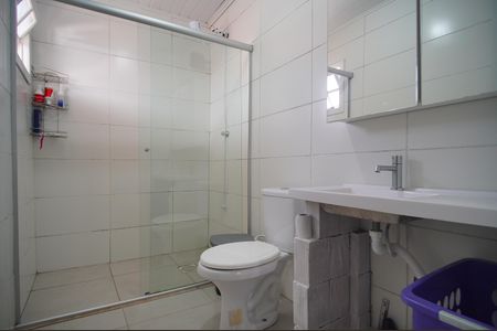 Casa à venda com 80m², 2 quartos e 2 vagasBanheiro da Suíte