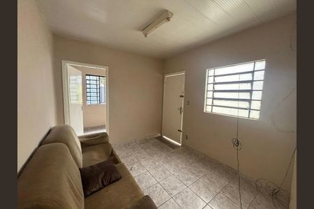 Sala de casa para alugar com 3 quartos, 120m² em Saraiva, Uberlândia