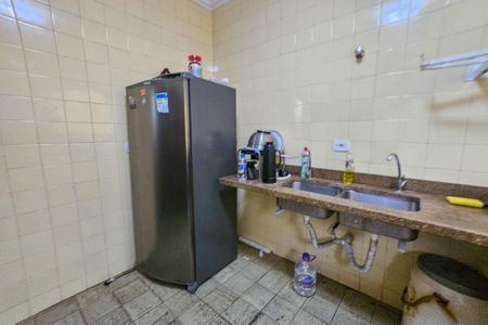 Casa para alugar com 329m², 6 quartos e 2 vagas