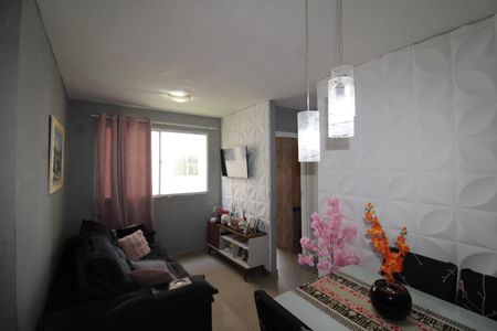 Sala de apartamento para alugar com 2 quartos, 50m² em Vila Jaraguá, São Paulo