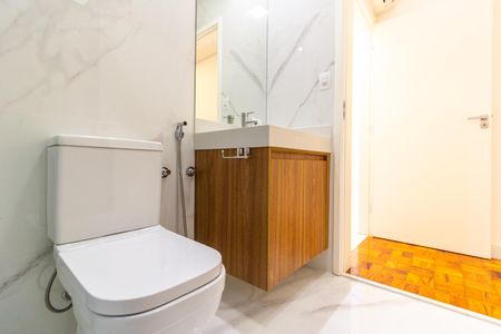 Apartamento para alugar com 170m², 2 quartos e 1 vagaBanheiro da Suíte 2