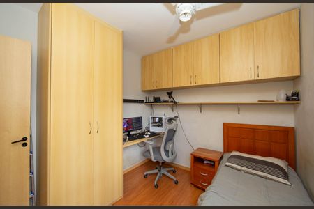 Apartamento à venda com 78m², 3 quartos e 2 vagasQUARTO3