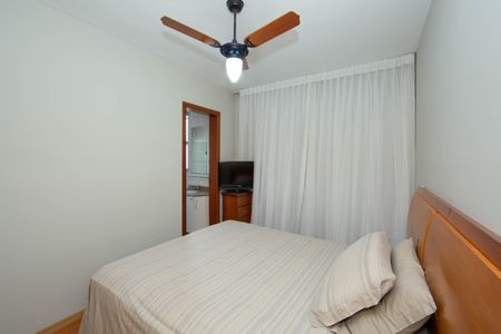 Apartamento à venda com 78m², 3 quartos e 2 vagasQUARTO2